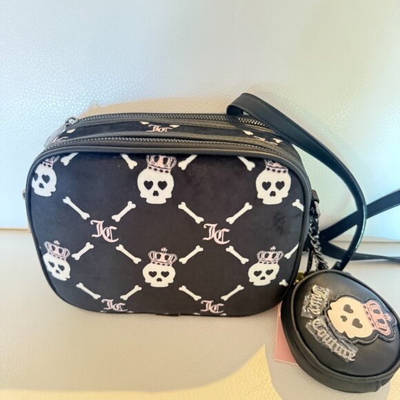 Juicy Couture Haunted Couture Black Velour Camera Crossbody bag Skulls purse - Picture 3 of 6
